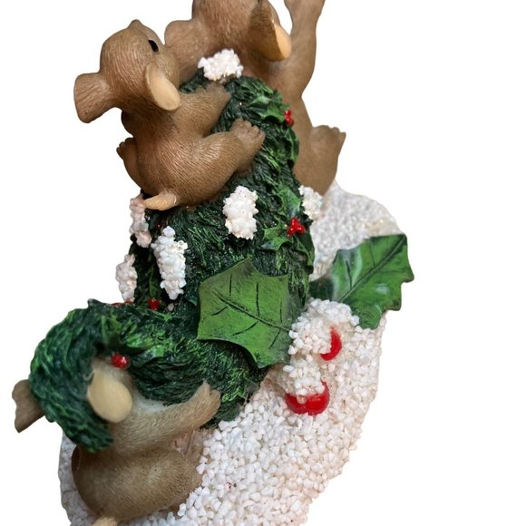 CHARMING TAILS BY FITZ & FLOYD FIGURINE "BRINGING HOME THE TREE" HOLIDAYS - Picture 7 of 15